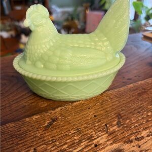 Jadeite Westmoreland Hen on Nest Glass Dish